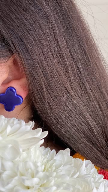 گوشواره دستساز میخی سرامیکی طرح ونکلیف