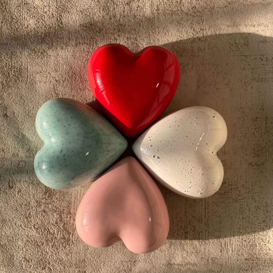 دیوار کوب قلب